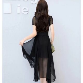 Đầm xòe MULLET cổ V.