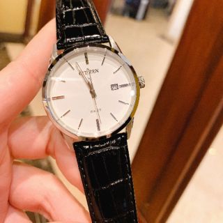 Đồng hồ nam Citizen hỗ trợ lịch ngày siêu đẹp