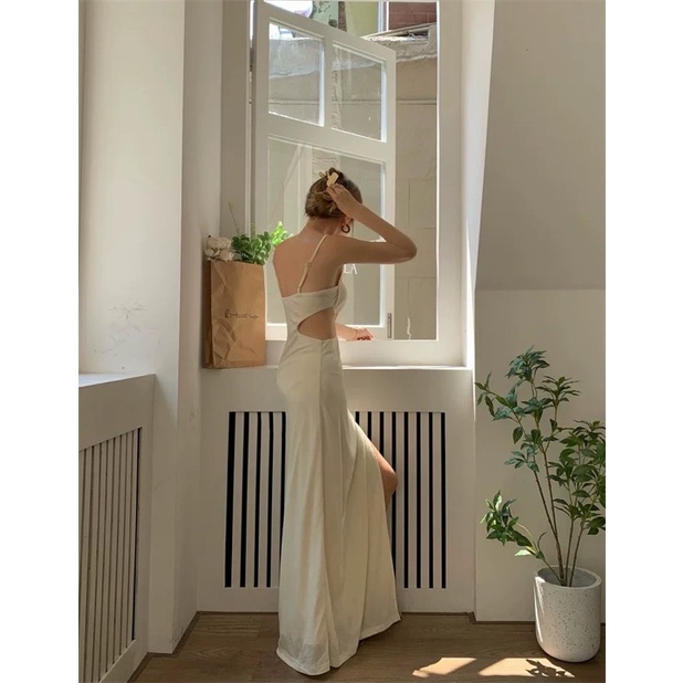 ✨💕 Đầm maxy 2s khoét eo xẻ tà hack chân siêu cao