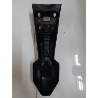 cóc chụp đuôi dè sau winner v1