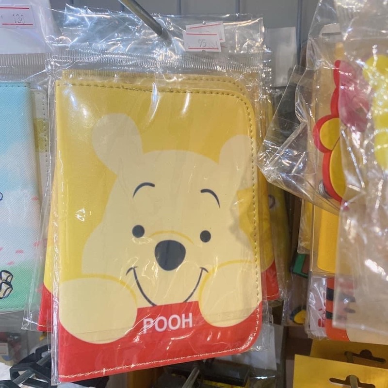 Ví bọc hộ chiếu gấu Pooh
