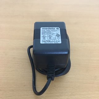 Nguồn điện máy hút sữa medela pump 110v tặng kèm bộ đổi nguồn