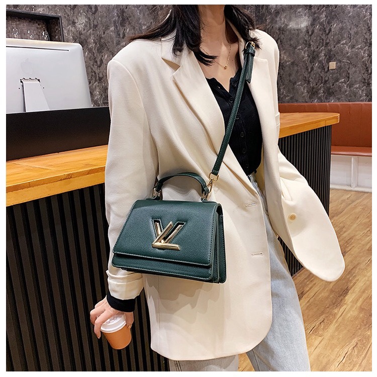 Túi xách LV khóa xoay siêu Vip