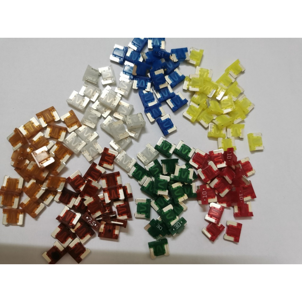 Combo 20 cầu chì ô tô chân cụt 5A, 7.5A, 10A,15A,20A, 25A, 30A