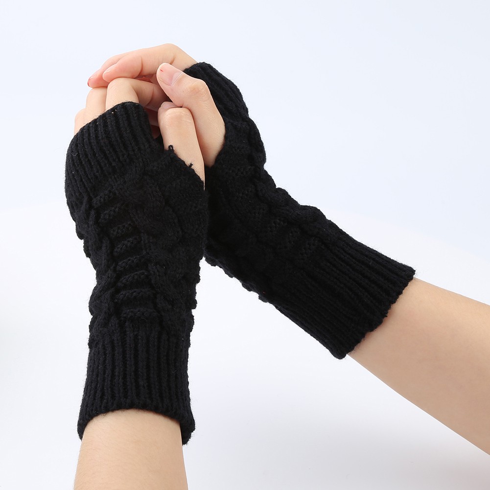 Găng Tay Len Dài Hở Ngón Mềm Mại Giữ Ấm Mùa Đông Cho Nữ