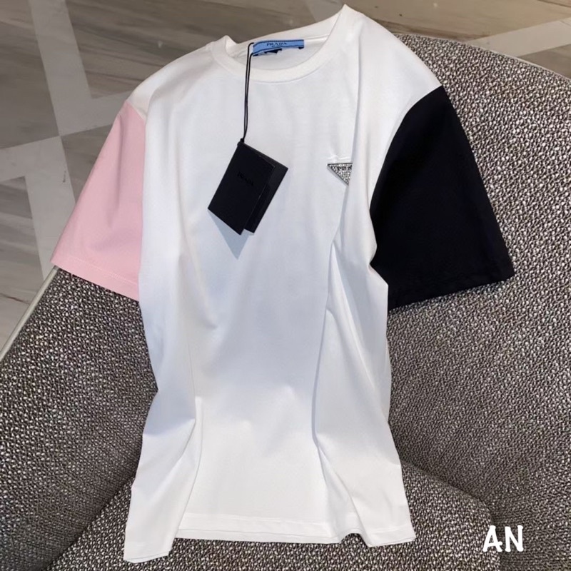 Áo phông pull prada pha màu đính đá logo