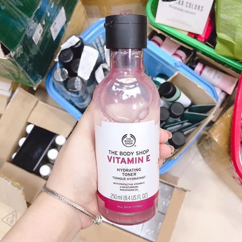 NƯỚC HOA HỒNG THE BODY SHOP VITAMIN E HYDRATING 250ML CHÍNH HÃNG - 4798