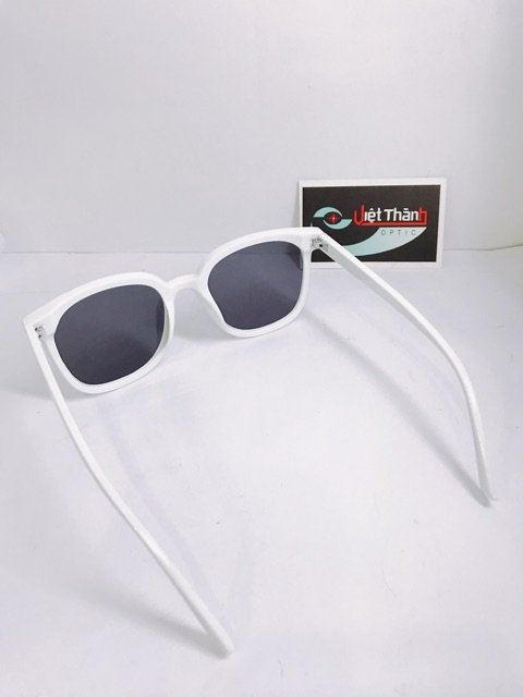 Kính trắng siêu hot phong cách hàn quốc Mắt Kính Trắng Thời Trang Mùa Hè Hàng Chắc Bền Đẹp Rẻ | BigBuy360 - bigbuy360.vn