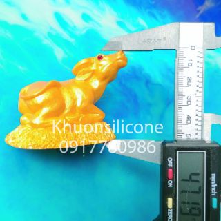 Khuôn silicon 12 con giáp ( Sửu )
