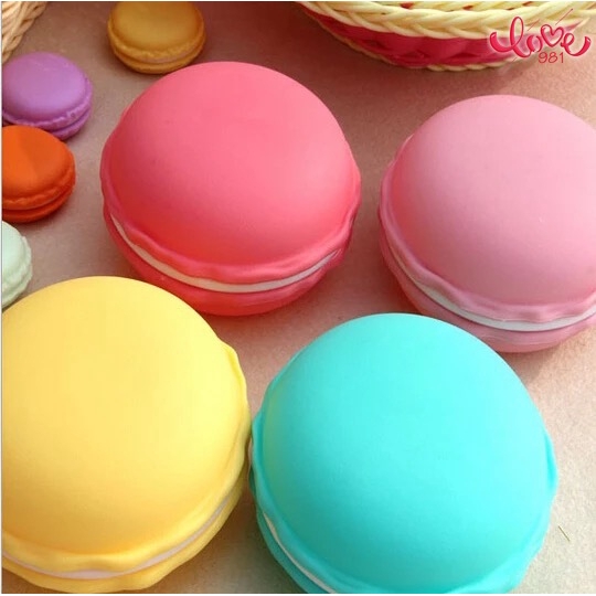 Hộp Đựng Trang Sức Hình Chiếc Bánh Macaron Dễ Thương