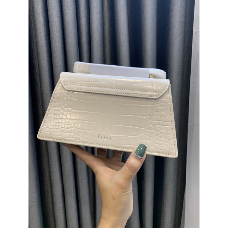 Túi chữ P dải đeo chéo