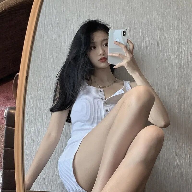 Đầm Hai Dây Dáng Ôm Màu Trắng Thời Trang Quyến Rũ Cho Nữ