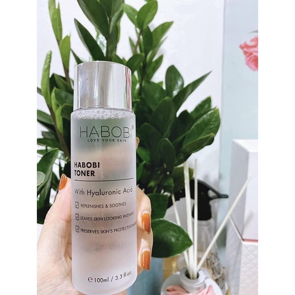 Toner dưỡng da trắng hồng HABOBI
