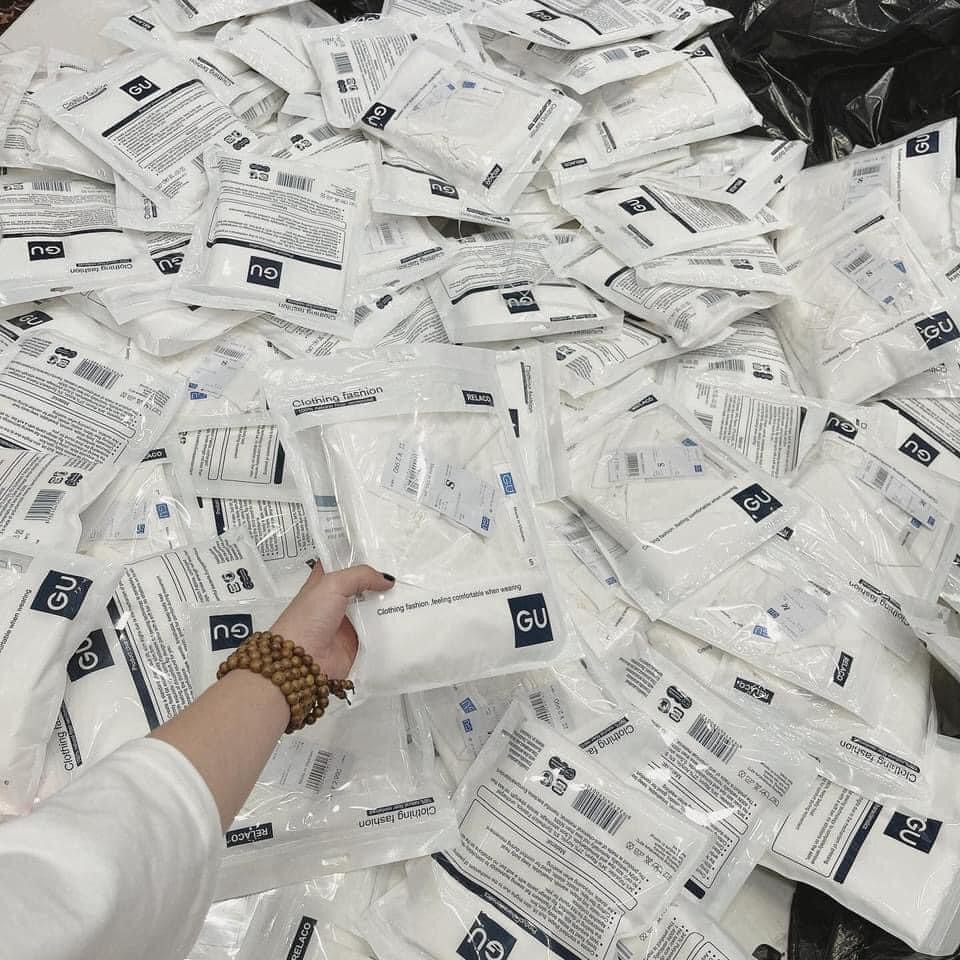 Áo Sơ Mi Trắng GU Chất Cotton Mịn Đẹp - Áo Sơ Mi Nữ | BigBuy360 - bigbuy360.vn