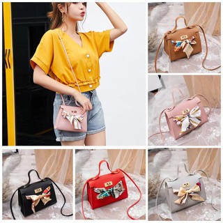 Túi xách có dây đeo mua sắm giản dị cá tính