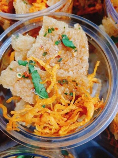 Cơm cháy lắc khô gà hủ 500g