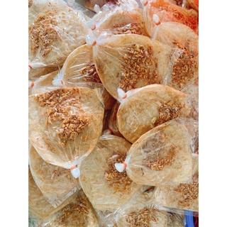 Bánh tráng muối tỏi xike