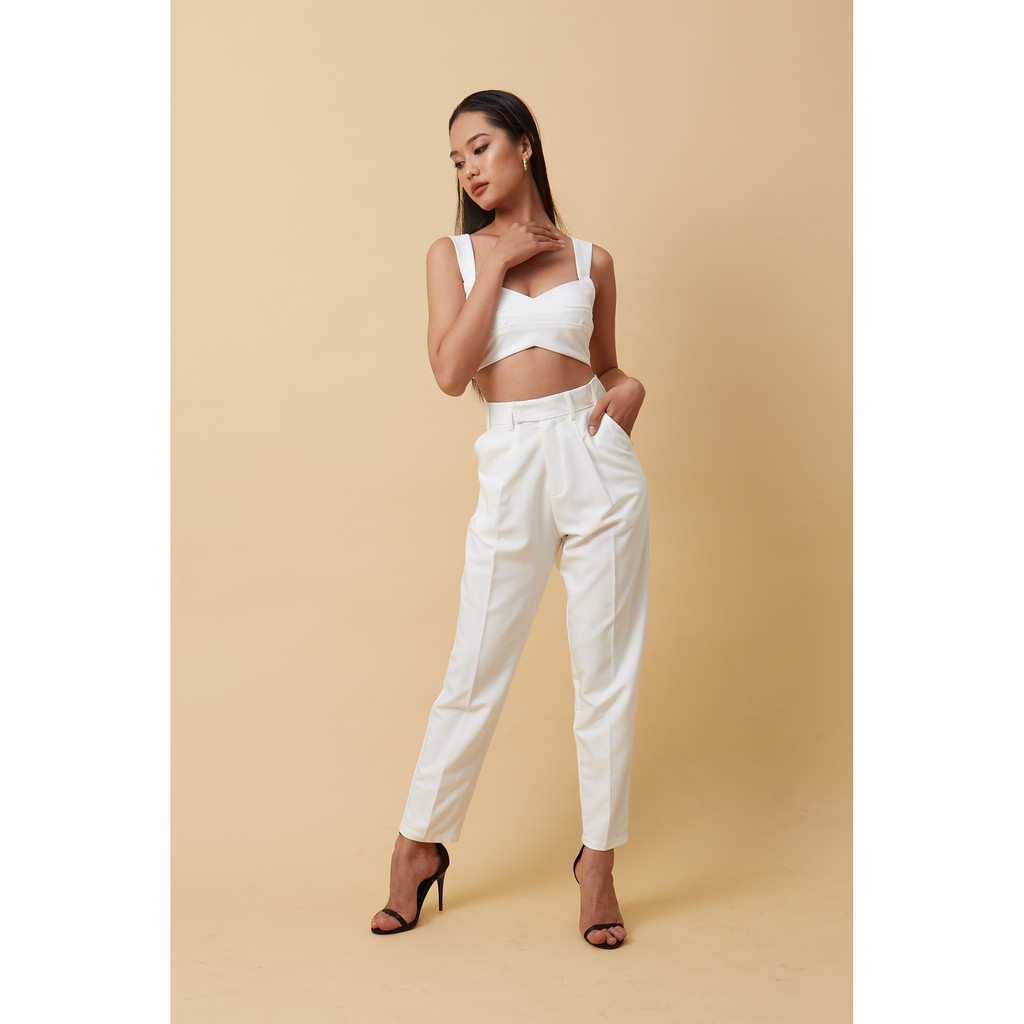 ELE Studios - Áo Croptop nữ thiết kế xếp li thắt nơ sexy cá tính Poshtop cam sữa đi chơi, đi biển phù hợp mùa hè