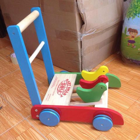 Xe gỗ tập đi Việt Nam