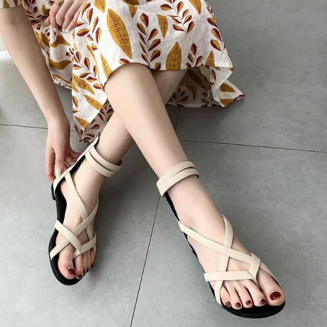 [Mã FAMAYWA2 giảm 10k đơn từ 50k] {Xả Hàng} Sandal Chiến Binh đế thấp quai da lộn bản trung (Hơi lỗi)