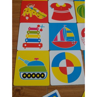 BỘ 28 hình FLASHCARD KÍCH THÍCH THỊ GIÁC MÀU SẮC 1 cho trẻ sơ sinh cỡ 13cm*13cm