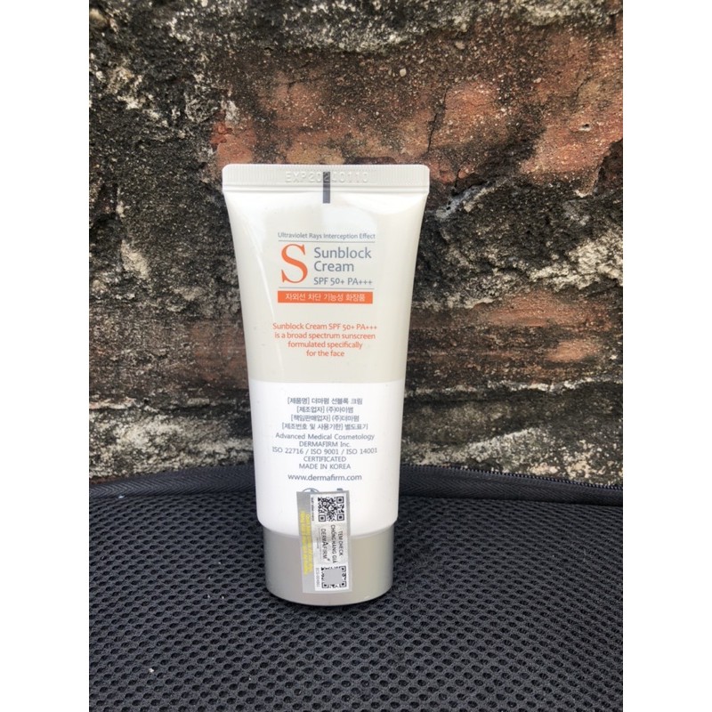 [ FREEE SHIP SIÊU TỐC - IB NHẬN GIÁ SỐC ] KEM CHỐNG NẮNG Y KHOA SUNBLOCK CREAM SPF50+PA+++ GIÁ THẤP NHẤT | BigBuy360 - bigbuy360.vn