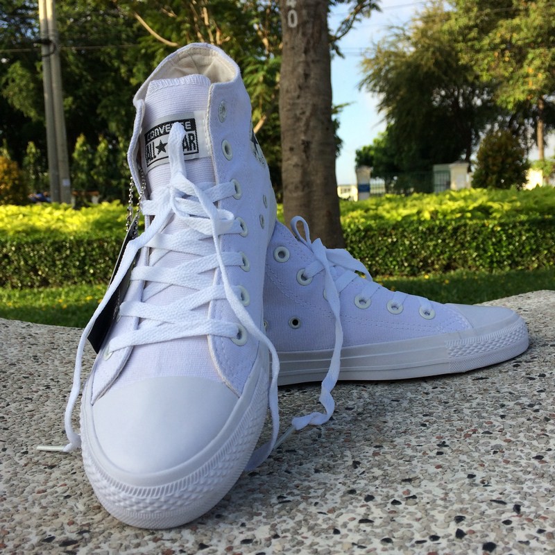 Giày Chuck II AllStar Classic Màu Trắng Cổ Cao Nam