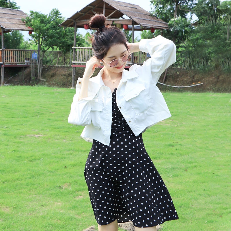 Áo khoác nữ có nón và Quần ống rộng thời trang Hàn Quốc