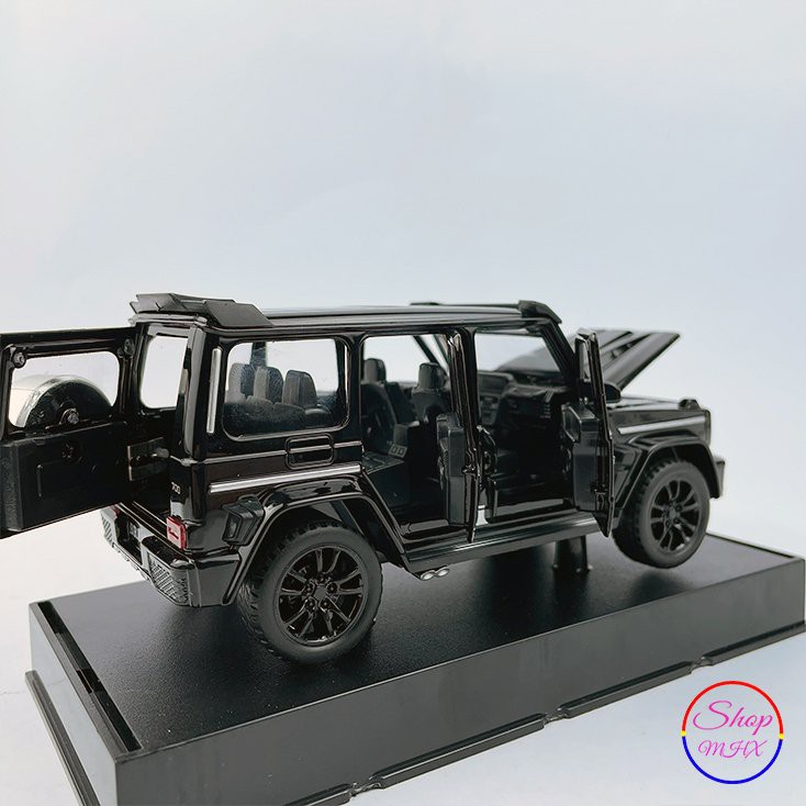 Xe ô tô đồ chơi mô hình xe Mercedes G63 Brabus 700 TẶNG KÈM BIỂN SỐ tỉ lệ 1:32 hãng DoubleHorses