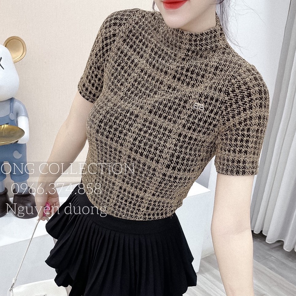 Áo nhũ kẻ cổ cao 3P dáng ôm ngắn tay, Áo kiểu cổ leo tag cài rời AN5211 - NhiNhi Shop