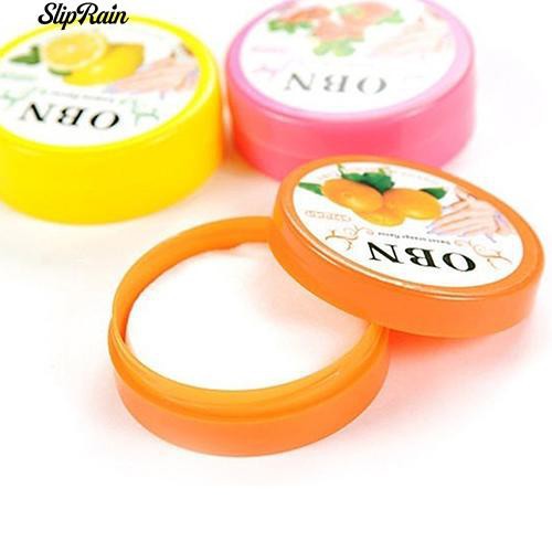 Hộp 32 Miếng Khăn Ướt Tẩy Móng Tay Tiện Lợi