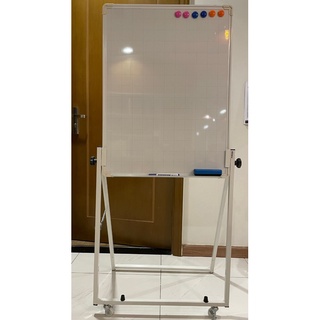 Bảng Flipchart tiểu học - trung học kích thước 60 x 80cm tặng kèm bút,nam châm,lau bảng
