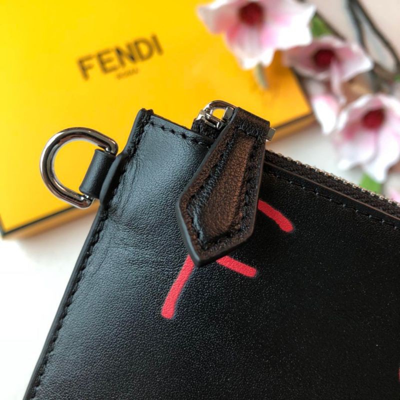 clutch cầm tay nam nữ da thật dáng dài kéo khóa họa tiết bắt mắt Fendi FD