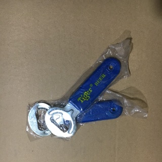 Dụng cụ khui bia
