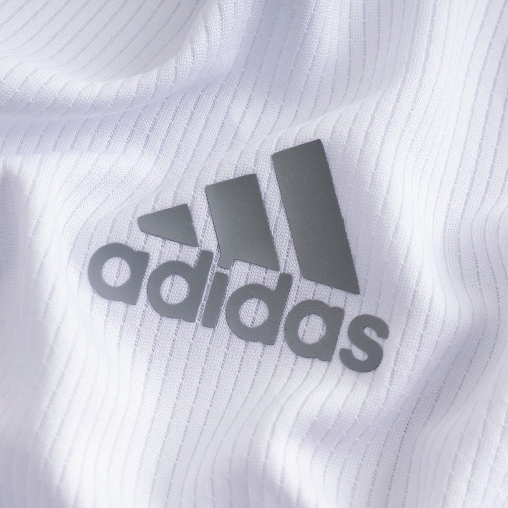 Áo Adidas tay ngắn phối sườn chuyển nhiệt