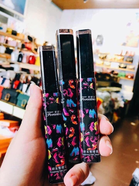 Mascara chải tóc gọn vào nếp Finishing Hair Cream cao cấp