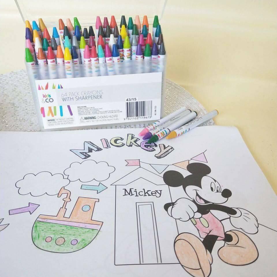 Bộ bút màu sáp 64 cây cho bé tập vẽ mẫu mới có hộp đựng bằng nhựa cao cấp (MS02)