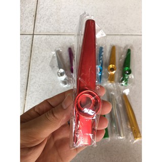 Kèn Kazoo nhiều màu