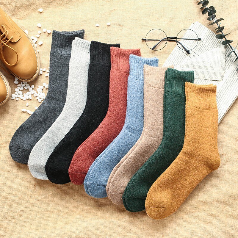 Vớ dài lửng màu trơn cổ tròn bằng cotton dày dặn thích hợp cho mùa đông phong cách ở nhà ngày thường