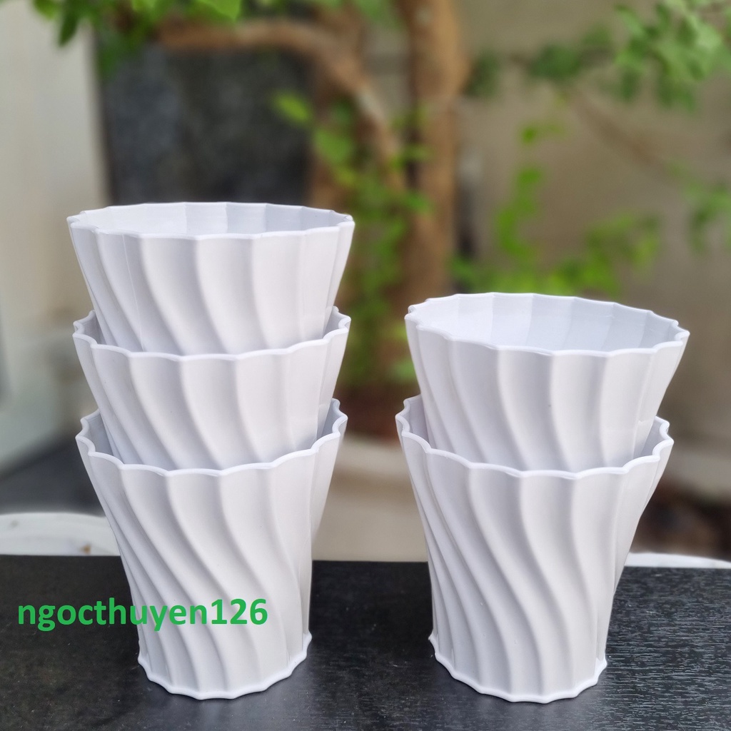 Bộ 05 chậu khía xoắn màu trắng trồng hoa size nhỏ 13x13x9cm nhựa dày đẹp