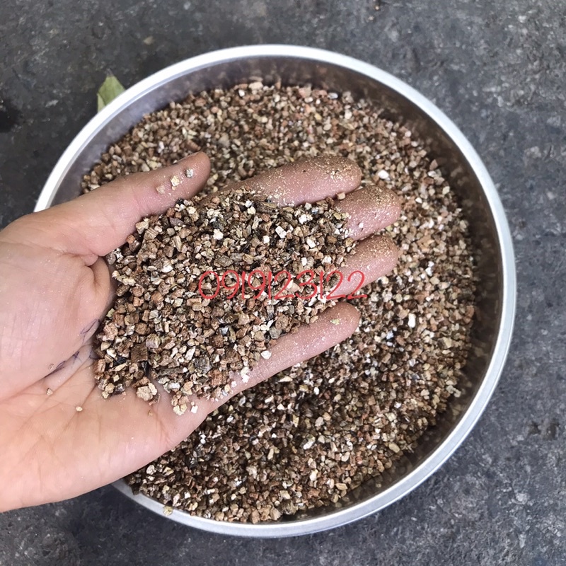 1 kg Đá Vermiculite 3-5mm trộn giá thể trồng cây