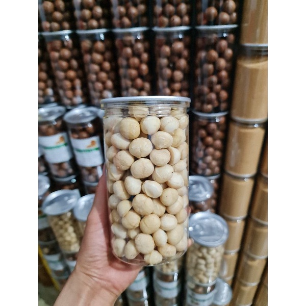 hộp 500g Nhân macca daklak nguyên hạt sấy.