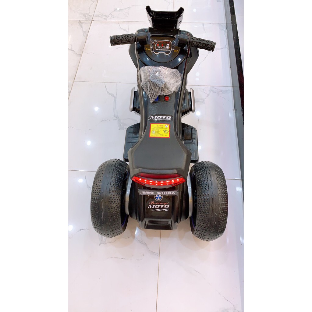 Xe máy BDQ 6188 2 động cơ nặng 15kg tải trọng 50kg