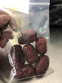 Táo đỏ loại 1 (50g có hạt)
