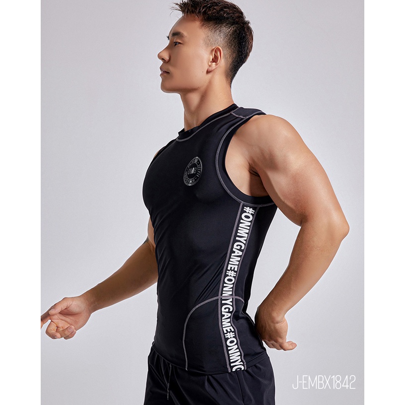 Áo thể thao nam OMG SPORTSWEAR EMBX1842