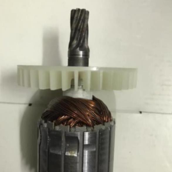 Rô to cưa gỗ Makita 230mm 5900 DCA Loại 7 răng