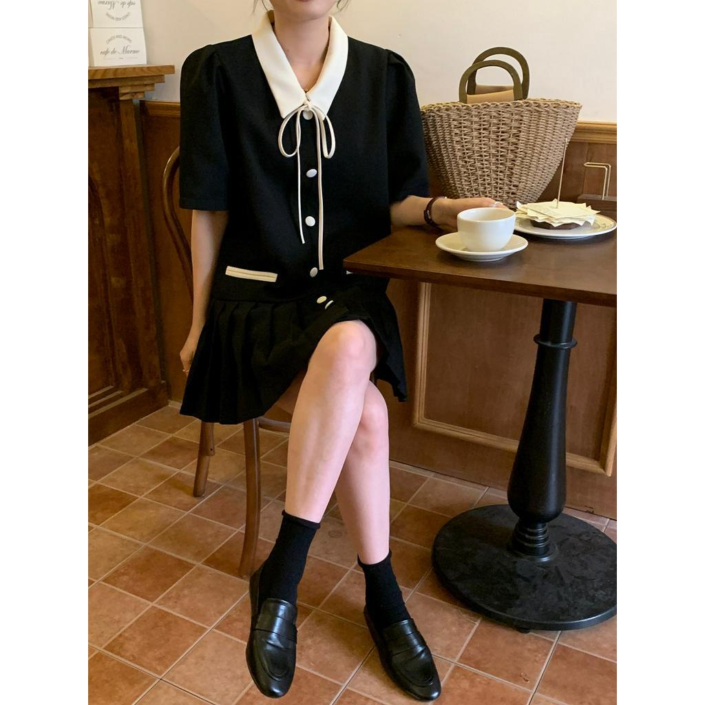 Đầm Ngắn Xếp Ly Dáng Rộng Màu Sắc Tương Phản Phong Cách Hàn Quốc 62585