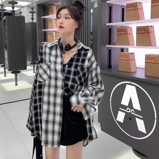 Áo Sơ Mi Tay Dài Dáng Rộng Kẻ Sọc Ca Rô Đen Trắng Kiểu Retro