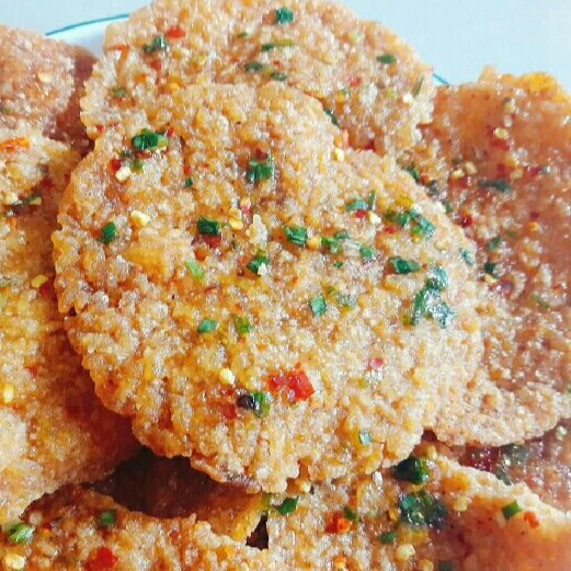 1 gói Cơm cháy chiên mắm hành 3 miếng 90-100g giòn ngon | BigBuy360 - bigbuy360.vn