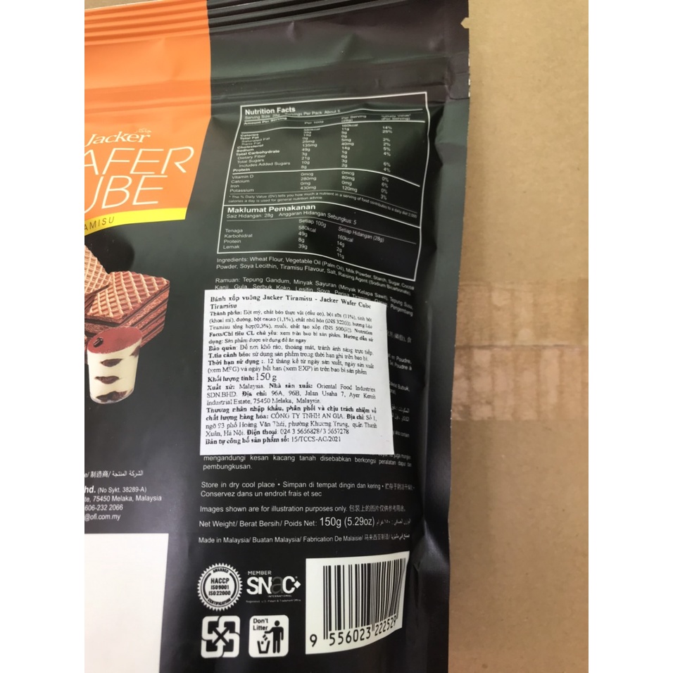 Bánh Xốp Kem Jacker Malaysia Hương Cafe Wafer Cube Tiramisu (Gói 150g)